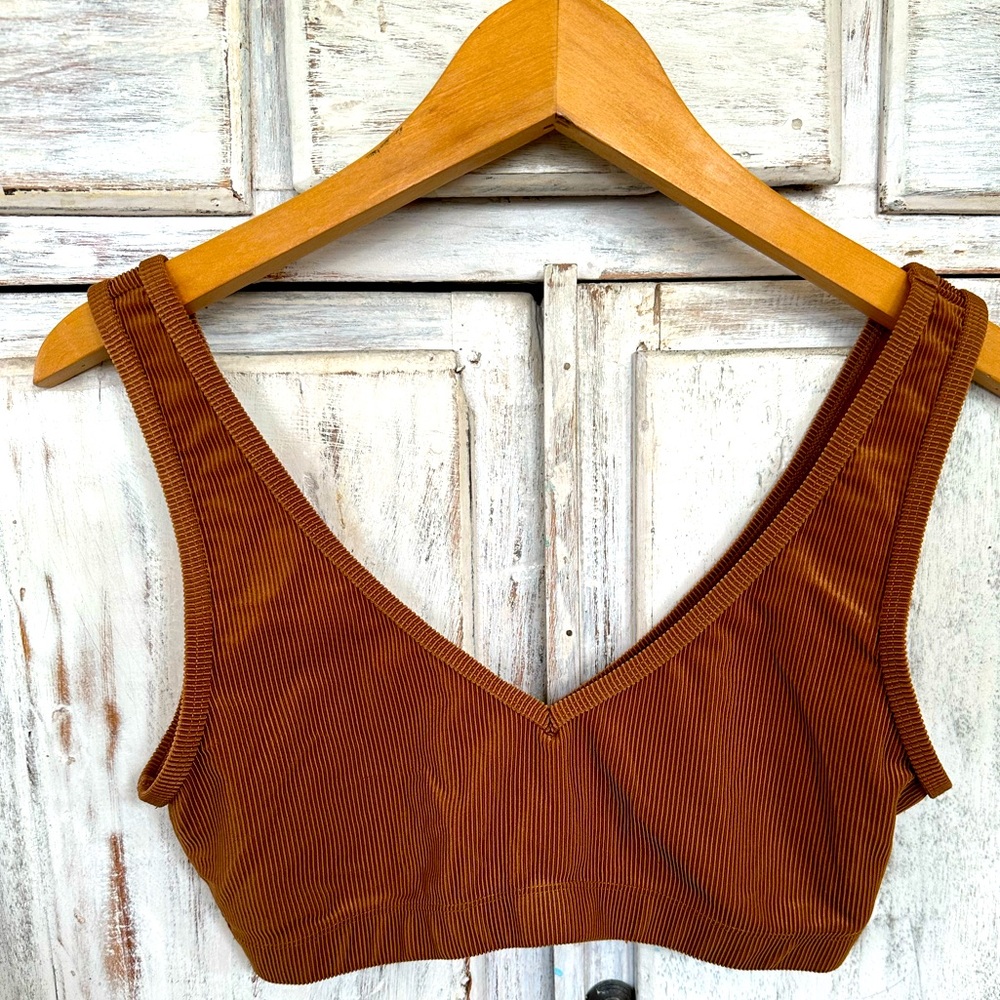 Sleek Earthy Bronze Sports bra or Swimsuit Top, XS, EUC
